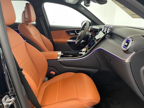 New 2026 Mercedes-Benz GLC 300 image 17