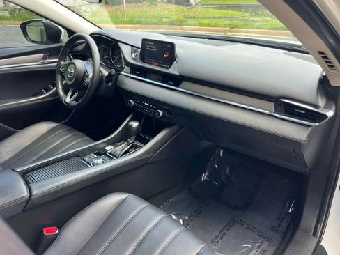 Used 2021 MAZDA MAZDA6 Touring FWD image 16