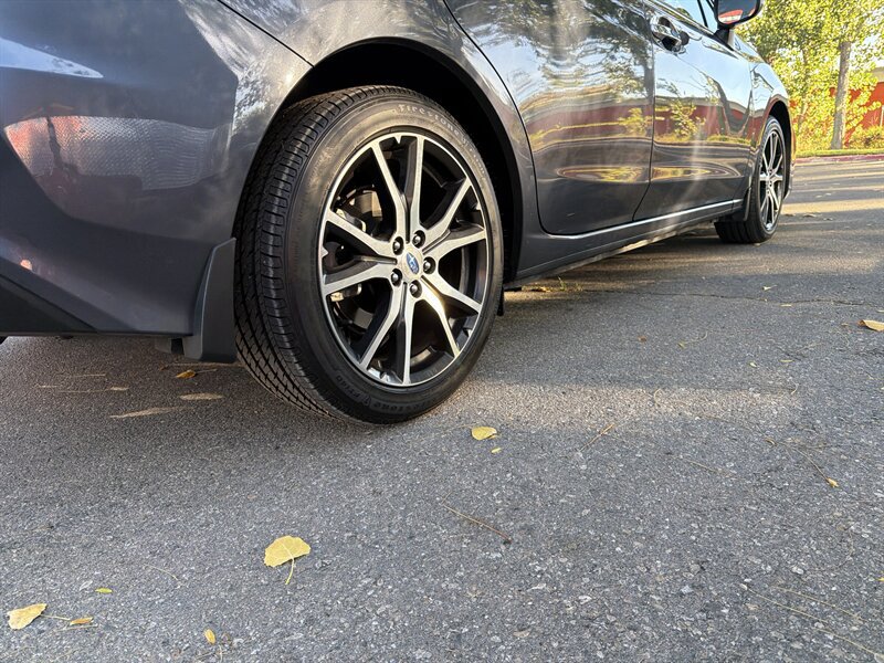 Used 2017 Subaru Impreza 2.0i Limited AWD/4WD image 5