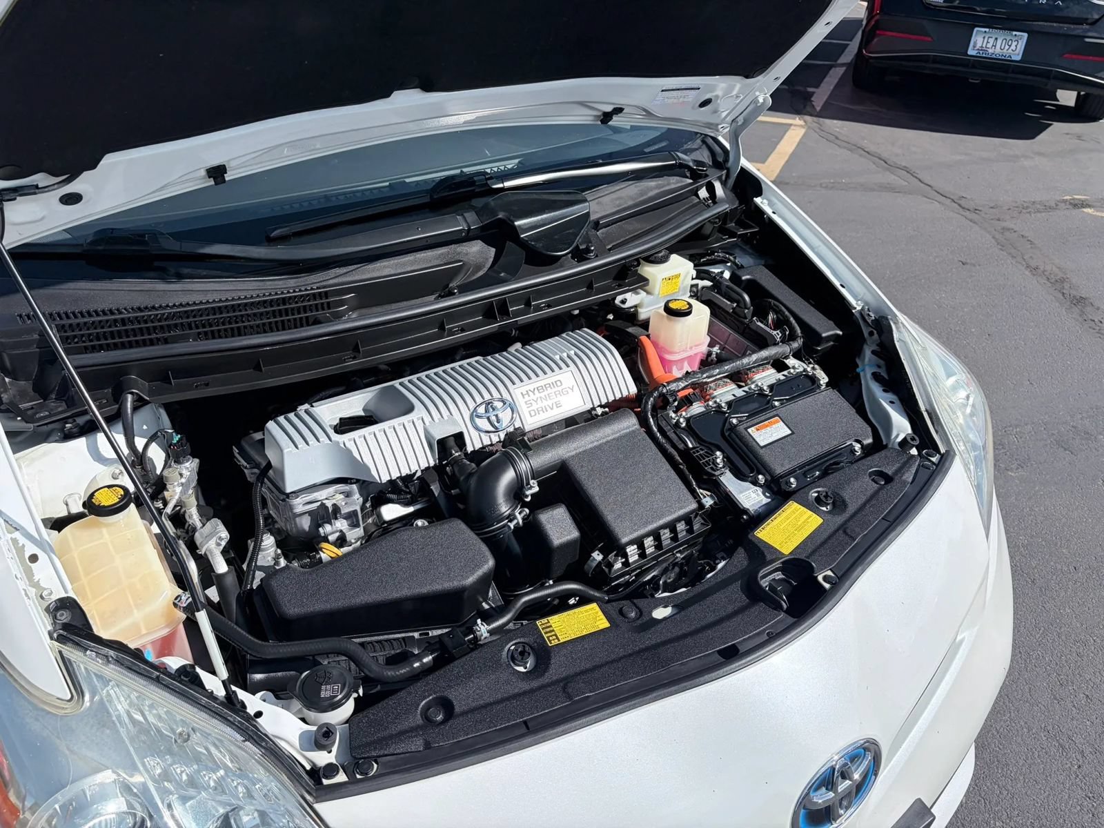 Used 2014 Toyota Prius Three w/ Solar Roof Package FWD image 9