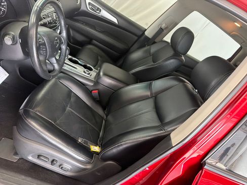 Used 2018 Nissan Pathfinder SL w/ Cargo Package AWD/4WD image 13