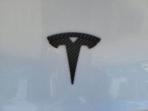Used 2024 Tesla Model Y Long Range AWD/4WD image 10