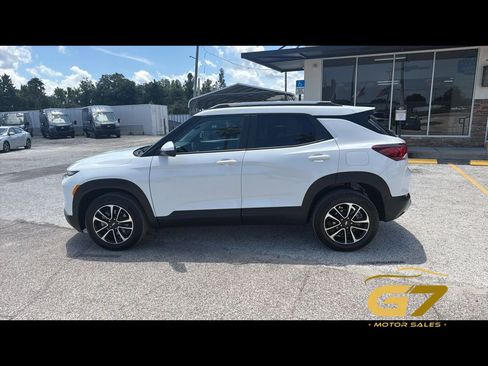 Used 2026 Chevrolet TrailBlazer LT AWD/4WD image 12