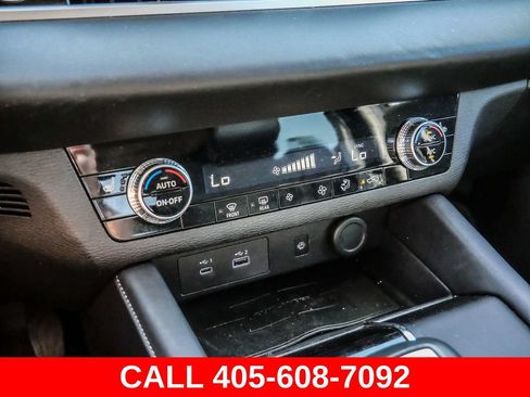 Used 2024 Mitsubishi Outlander SE FWD image 34