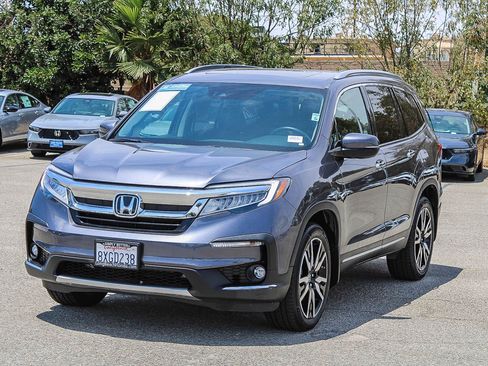 Certified 2022 Honda Pilot Elite image 3