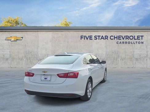 Used 2025 Chevrolet Malibu LT FWD image 8