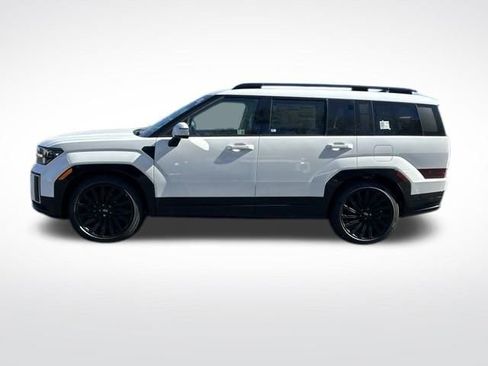 New 2025 Hyundai Santa Fe Calligraphy image 2