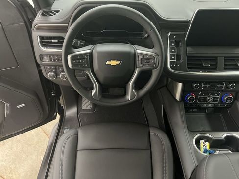 Used 2023 Chevrolet Tahoe LT w/ Luxury Package AWD/4WD image 21