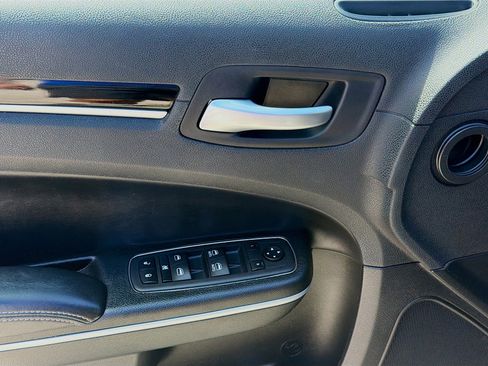 Used 2023 Chrysler 300 S RWD image 17