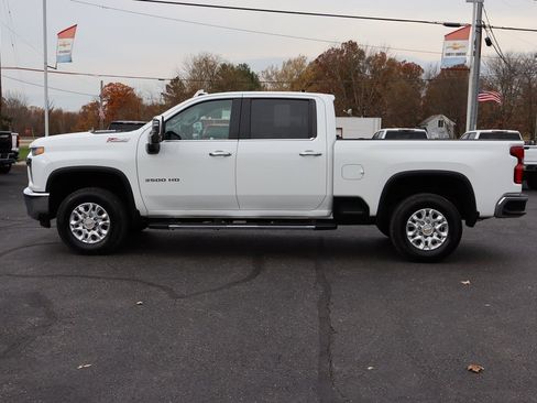 Used 2023 Chevrolet Silverado 3500 LTZ w/ LTZ Convenience Package image 24