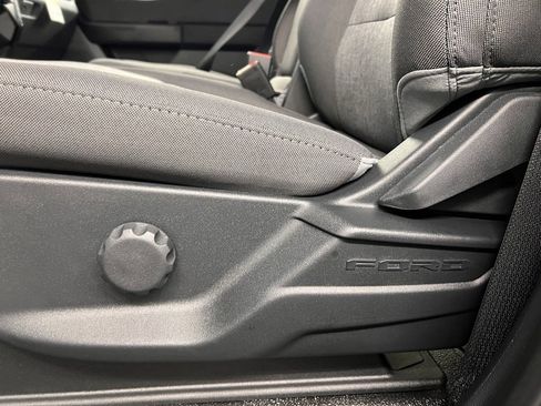 New 2026 Ford F550 4x4 Crew Cab image 23