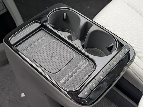 New 2026 Hyundai Ioniq 5 Limited image 12