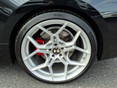 Used 2024 BMW 440i xDrive Coupe w/ Premium Package image 17