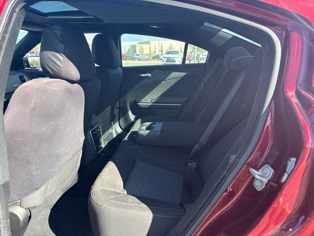 Used 2023 Dodge Charger SXT RWD image 15
