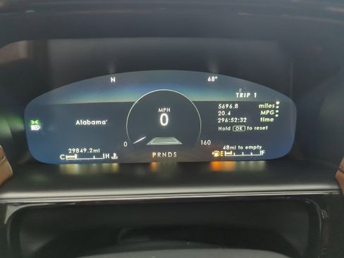 Used 2021 Lincoln Nautilus Reserve w/ Equipment Group 201A image 9