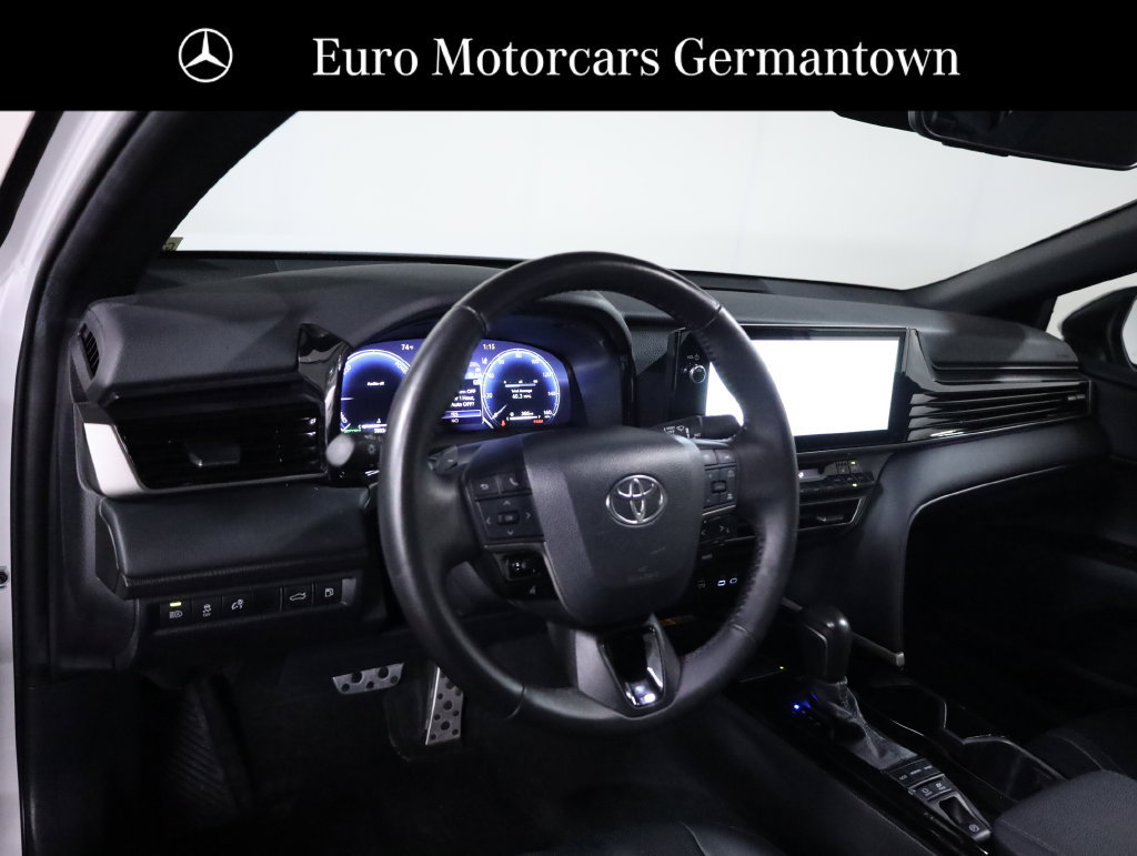 Used 2025 Toyota Camry XSE FWD image 24
