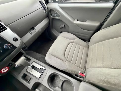 Used 2019 Nissan Frontier S image 14