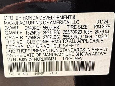 Certified 2024 Acura MDX FWD w/ Technology Package image 36