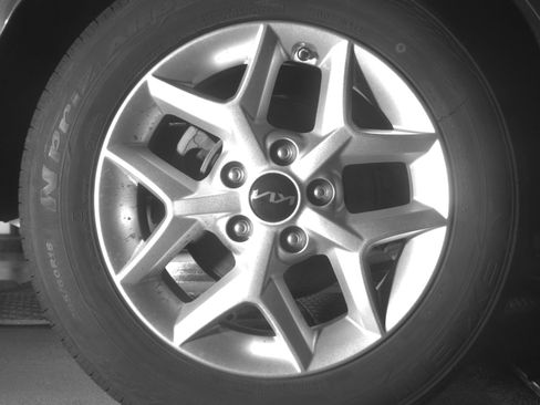 Used 2025 Kia Soul LX w/ LX Technology Package image 15