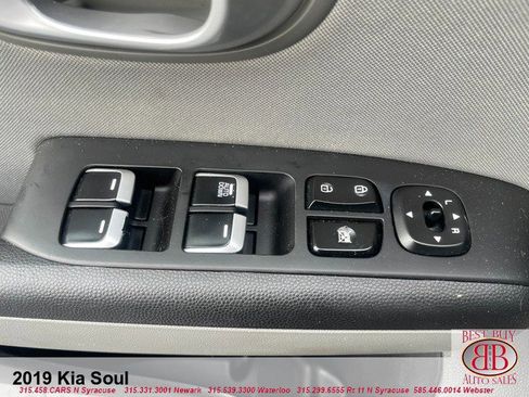 Used 2019 Kia Soul w/ Convenience Package image 12