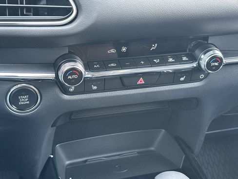 New 2025 MAZDA CX-30 2.5 Turbo w/ Premium Plus Pkg image 25