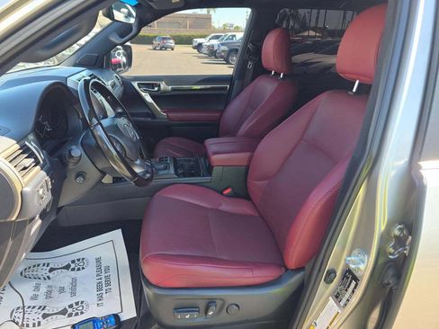 Used 2021 Lexus GX 460 Premium AWD/4WD image 3