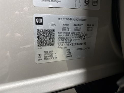 New 2026 Buick Enclave Sport Touring image 28