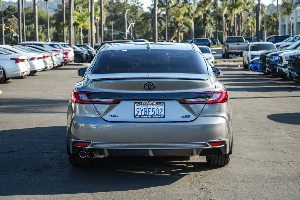 Used 2026 Toyota Camry XSE FWD image 5