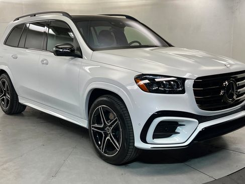 New 2026 Mercedes-Benz GLS 450 4MATIC image 7
