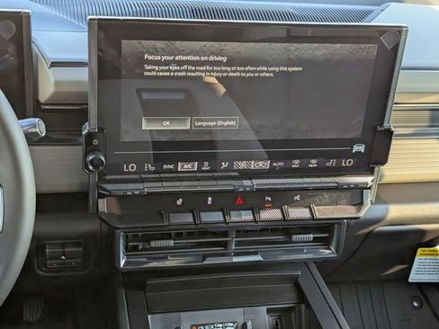 New 2026 GMC Hummer EV SUV image 10