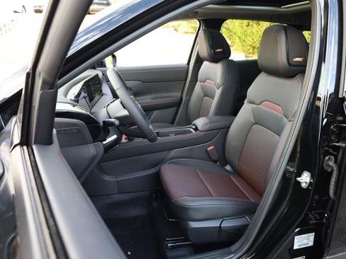 New 2026 Nissan Kicks SR w/ SR Premium Package image 8