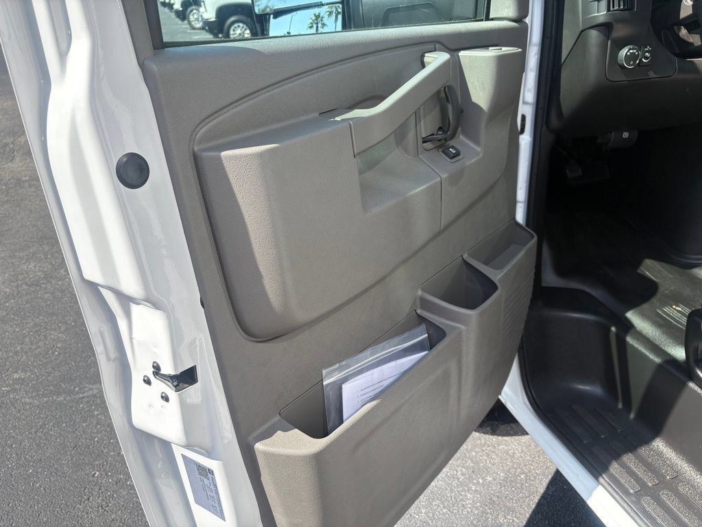 New 2026 Chevrolet Express 3500 w/ Power Convenience Package RWD image 5