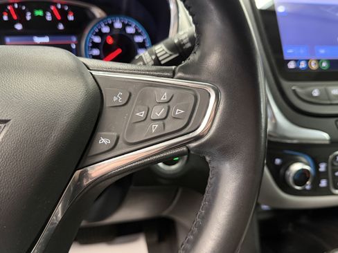 Used 2020 Chevrolet Equinox Premier FWD image 14
