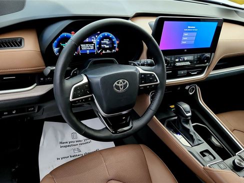 Used 2024 Toyota Grand Highlander Platinum image 26