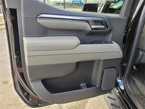 New 2026 Chevrolet Silverado 1500 ZR2 image 9