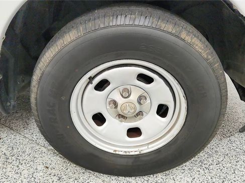 Used 2021 RAM 1500 Tradesman w/ Electronics Group RWD image 13