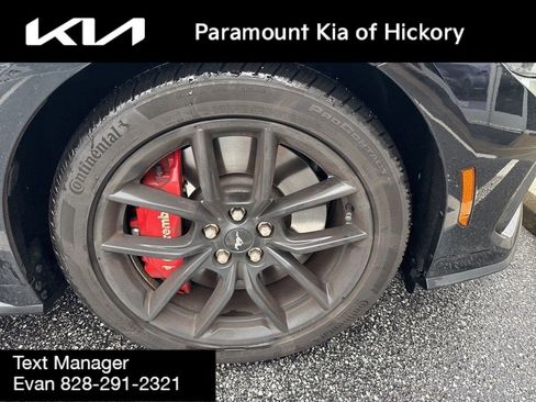 Used 2024 Ford Mustang GT Premium image 9