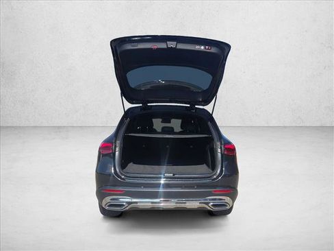 Certified 2026 Mercedes-Benz GLC 300 image 5