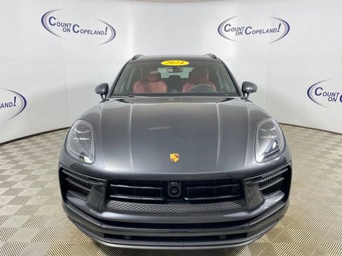 Used 2024 Porsche Macan S AWD/4WD image 2