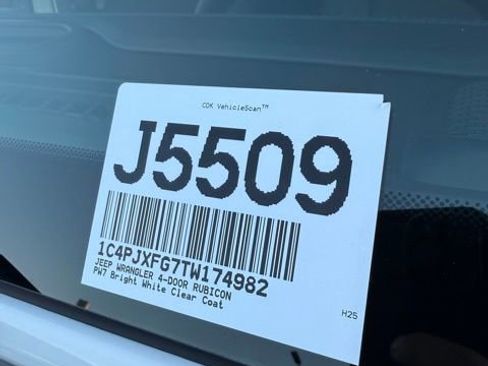 New 2026 Jeep Wrangler Unlimited Rubicon image 32