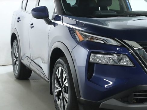 Certified 2023 Nissan Rogue SV AWD/4WD image 9