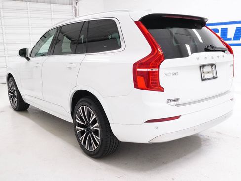 Used 2022 Volvo XC90 T6 Momentum w/ Advanced Package AWD/4WD image 35