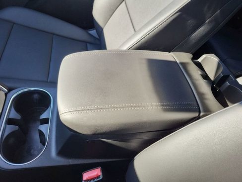 New 2026 GMC Canyon Elevation w/ Convenience Package image 22