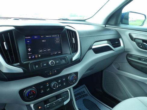 Used 2023 GMC Terrain SLE w/ Driver Convenience Package AWD/4WD image 15