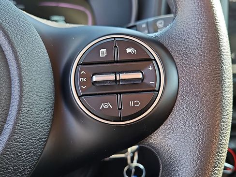 Certified 2023 Kia Soul LX w/ LX Technology Package image 23