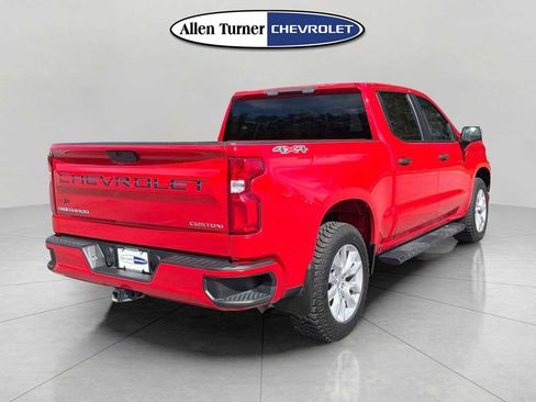 Used 2021 Chevrolet Silverado 1500 Custom w/ Safety Confidence Package image 4
