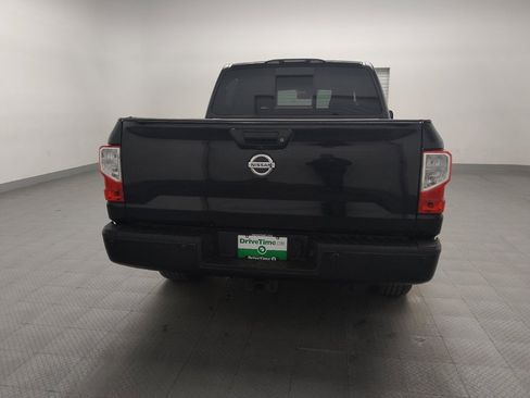 Used 2018 Nissan Titan SV w/ SV Convenience Package image 7