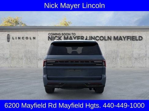 New 2026 Lincoln Navigator Reserve image 5