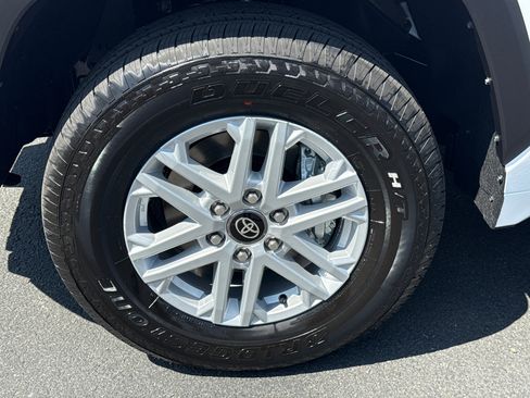 New 2026 Toyota Tundra SR5 image 5