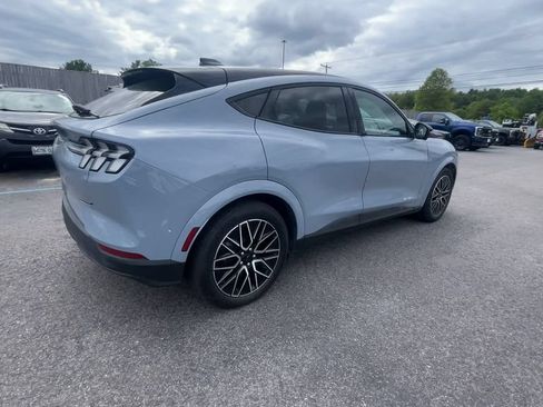 Certified 2025 Ford Mustang Mach-E Premium AWD/4WD image 18